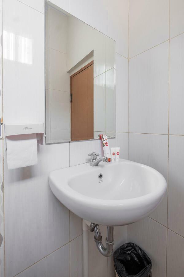 Hotel Astra Novilia Makassar Luaran gambar